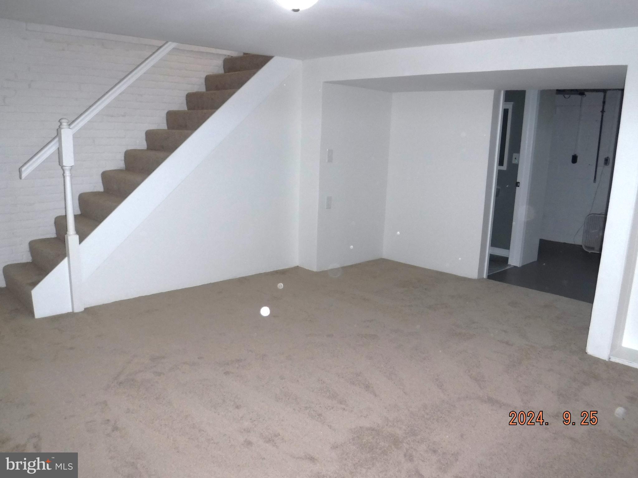 CHARLESMONT - Residential