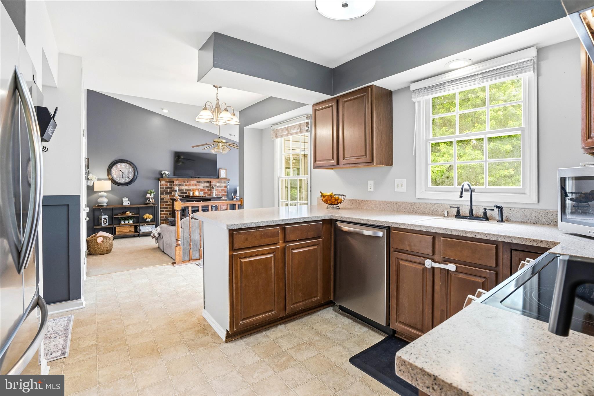 CREST MANOR ESTATES - Residential