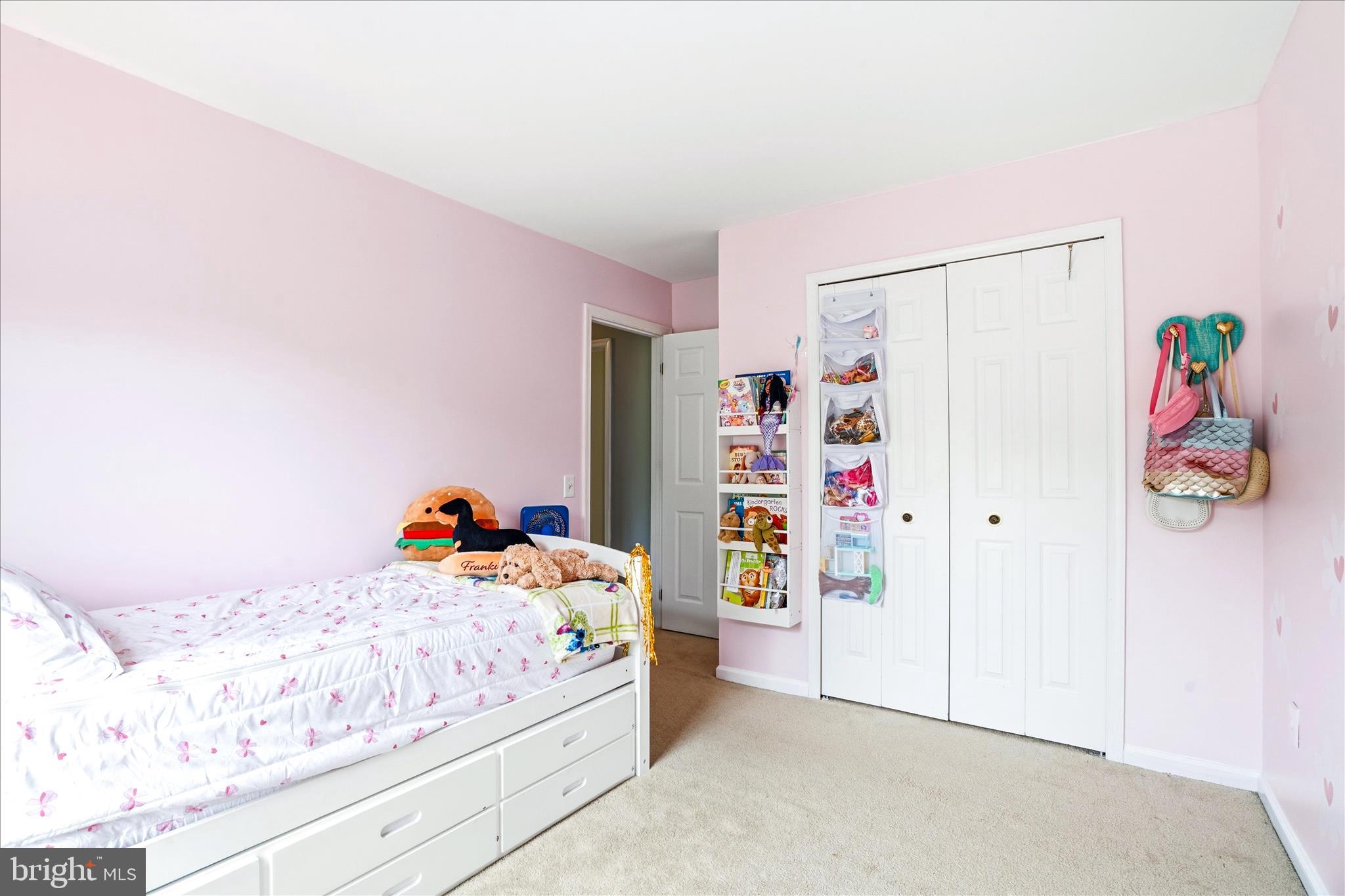 CREST MANOR ESTATES - Residential