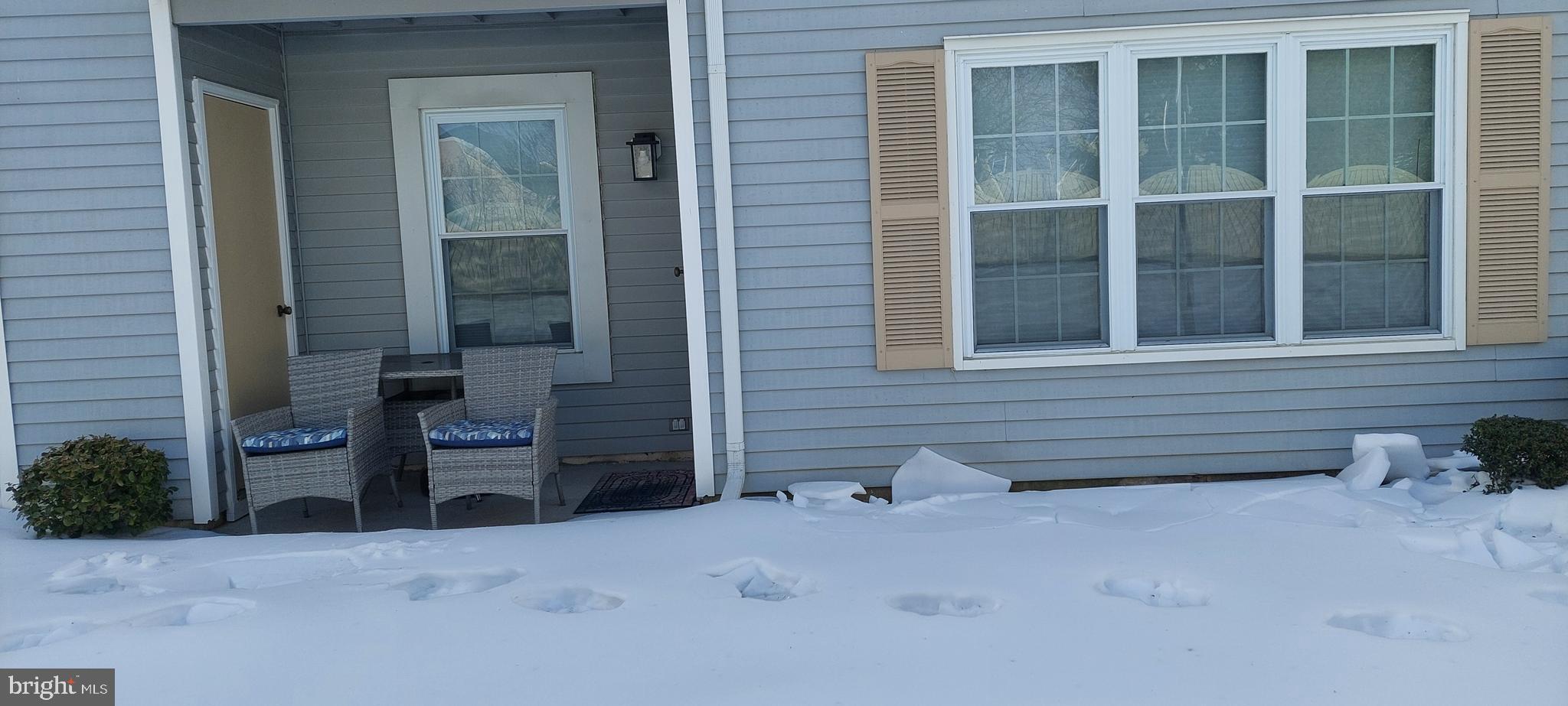 5203 ADELAIDE DRIVE A