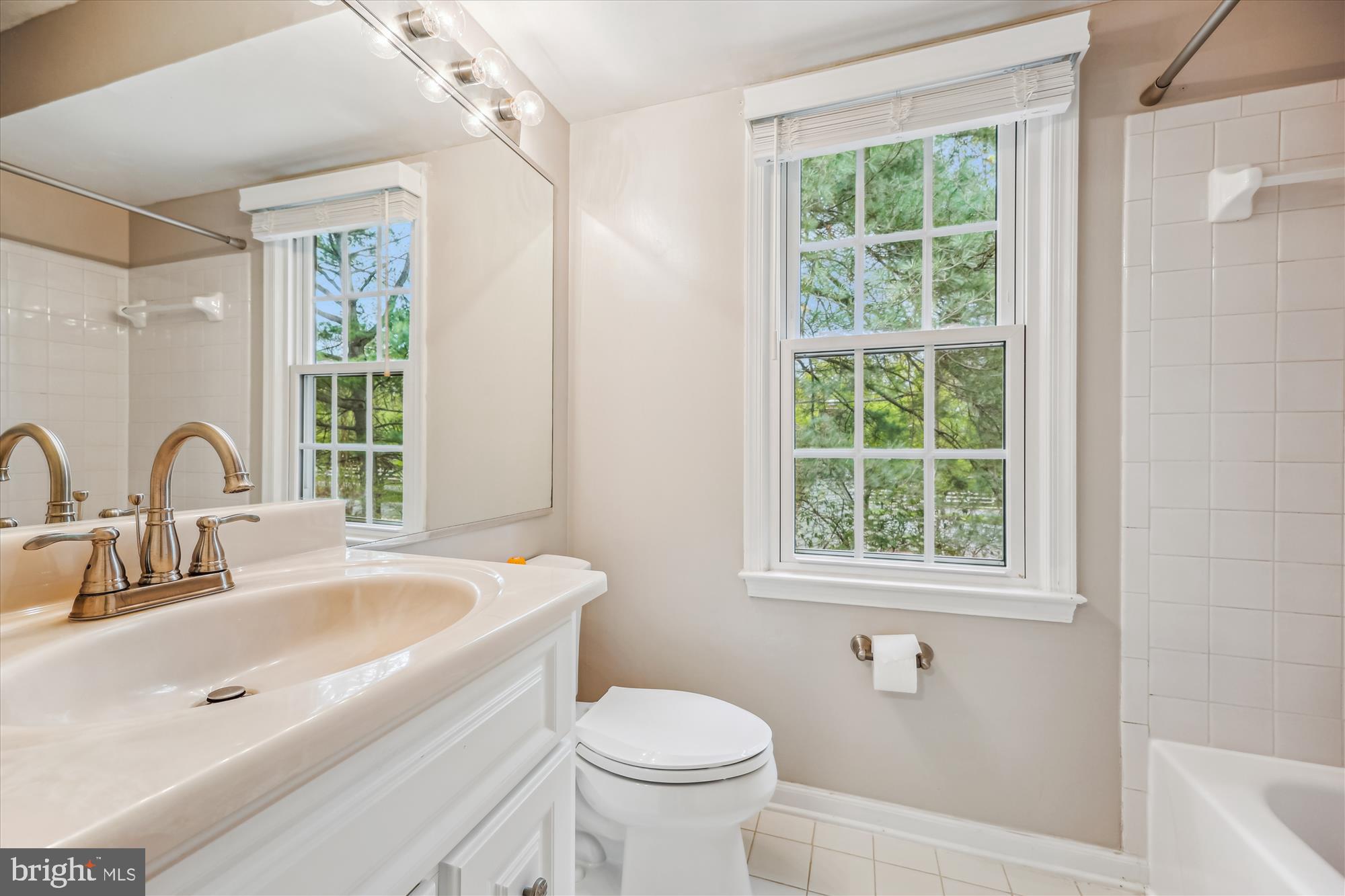 SAYBROOKE - Residential