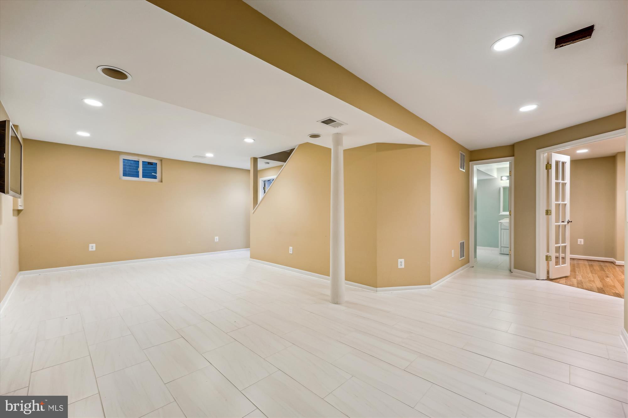 SAYBROOKE - Residential