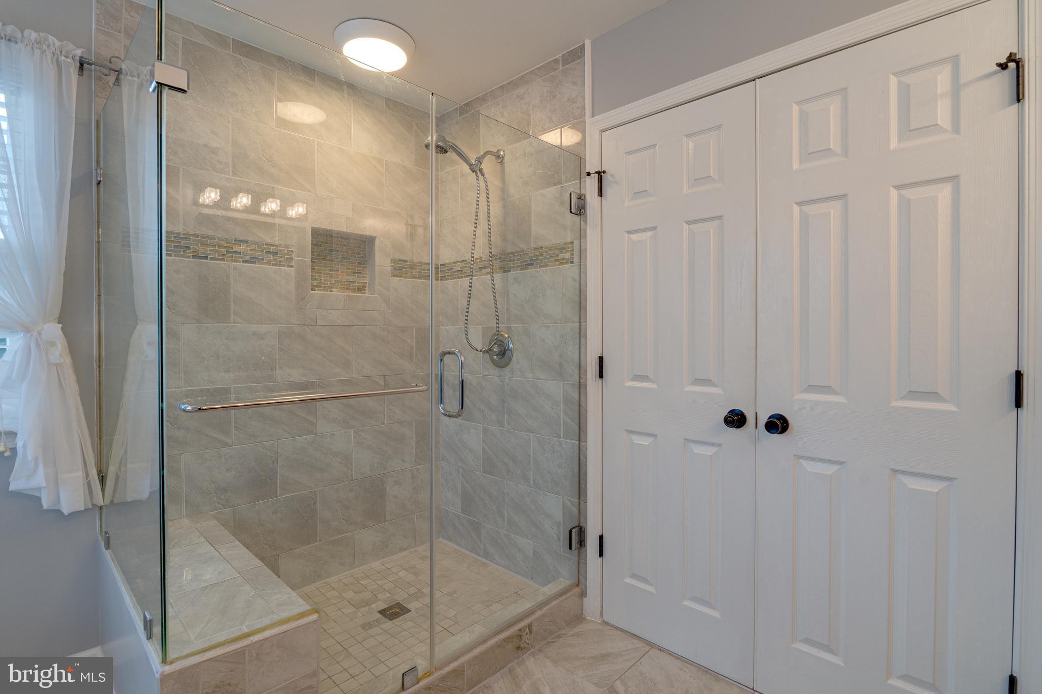 GAP VIEW VILLAGE - Residential