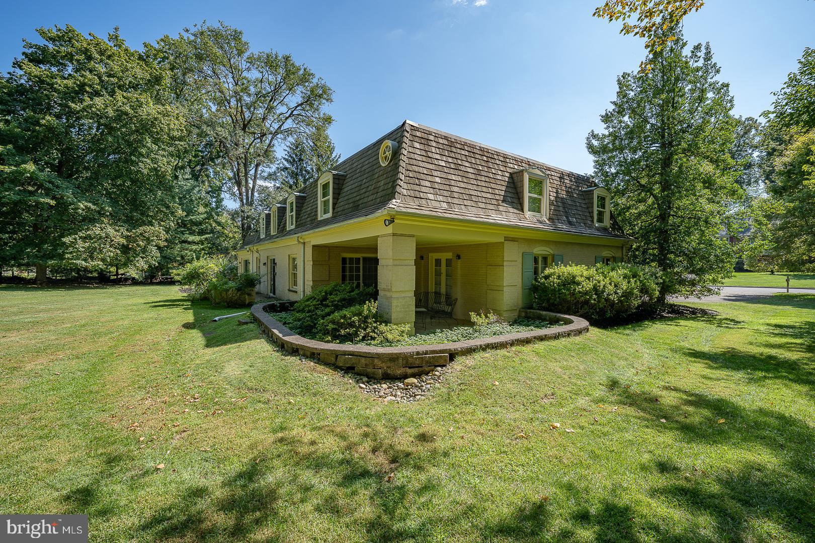 LAFAYETTE HILL - Residential