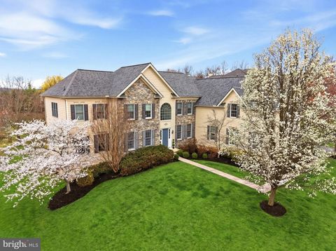 9 GOLDFINCH CIRCLE PHOENIXVILLE PA 19460