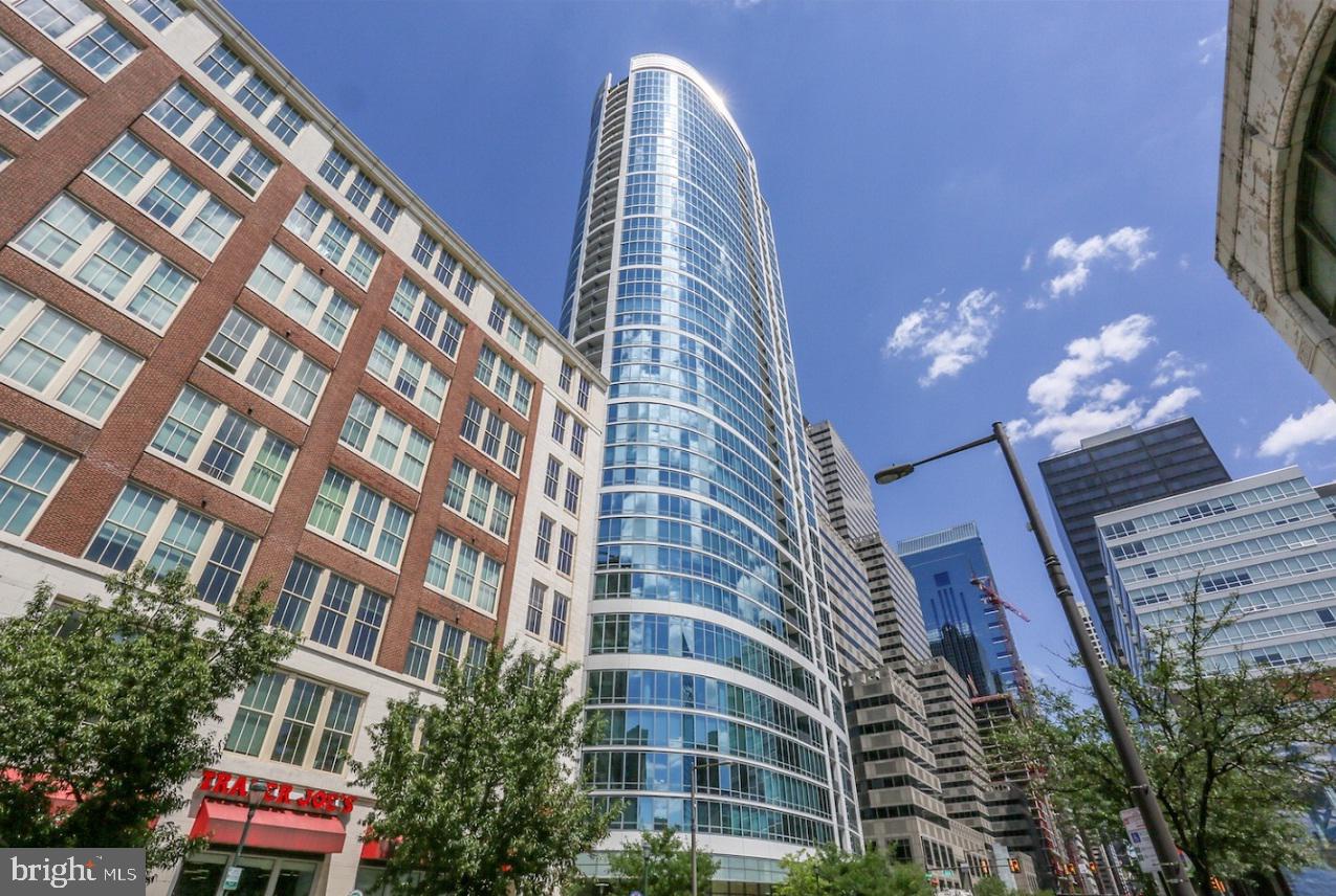 RITTENHOUSE SQUARE - Residential Lease
