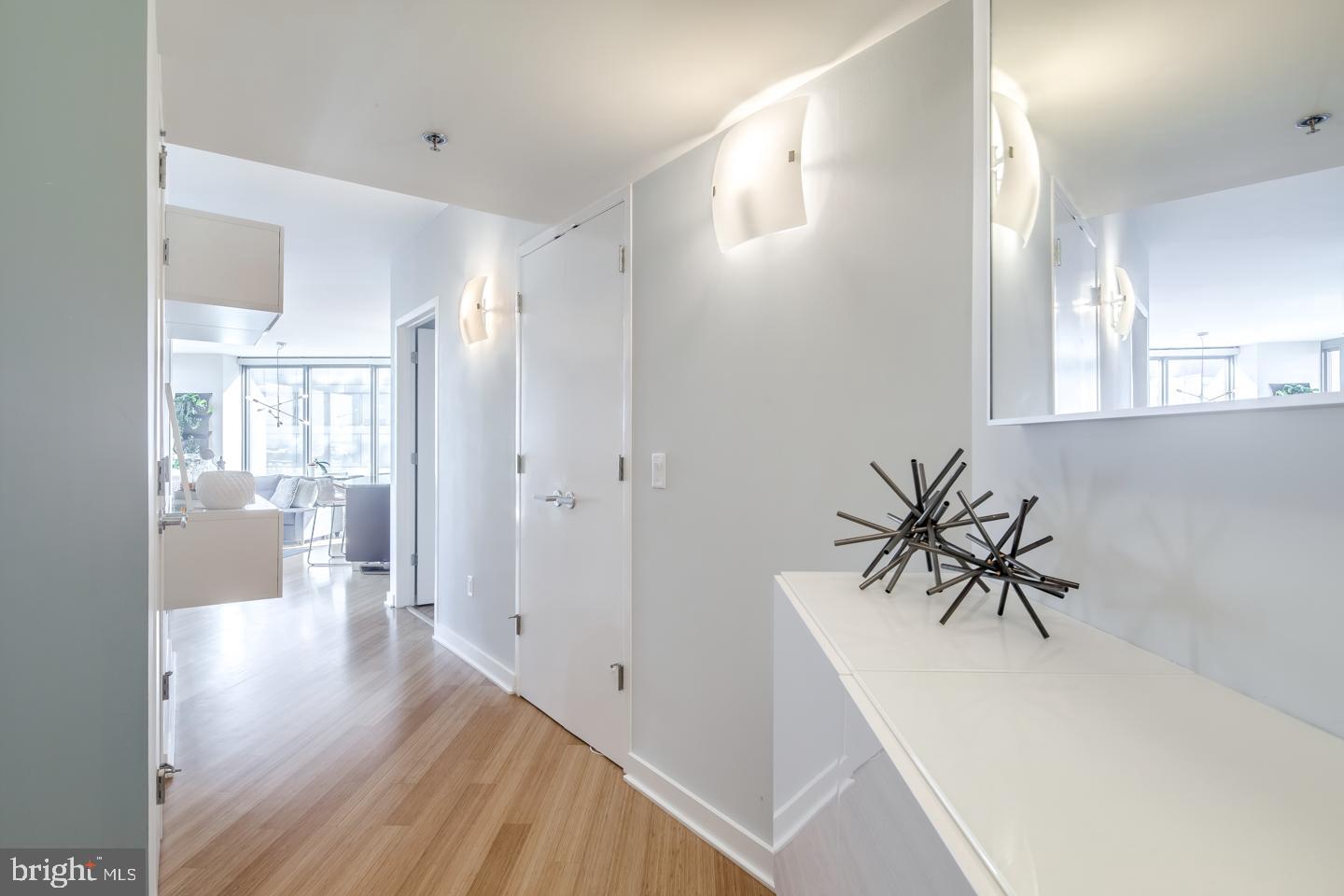 RITTENHOUSE SQUARE - Residential Lease