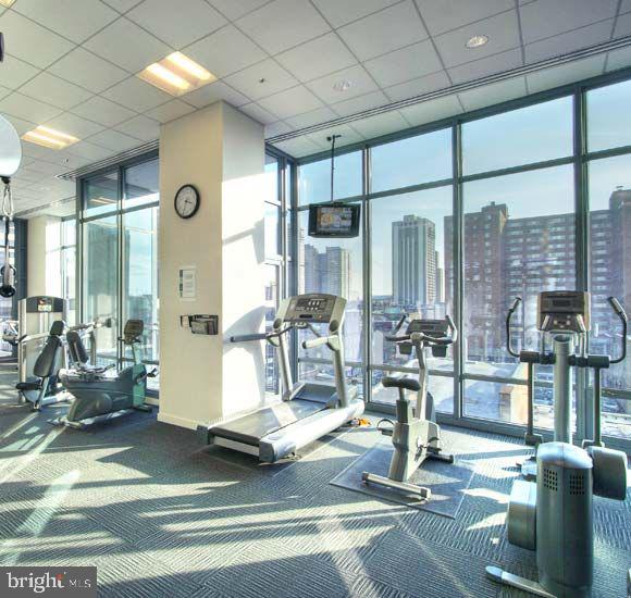 RITTENHOUSE SQUARE - Residential Lease