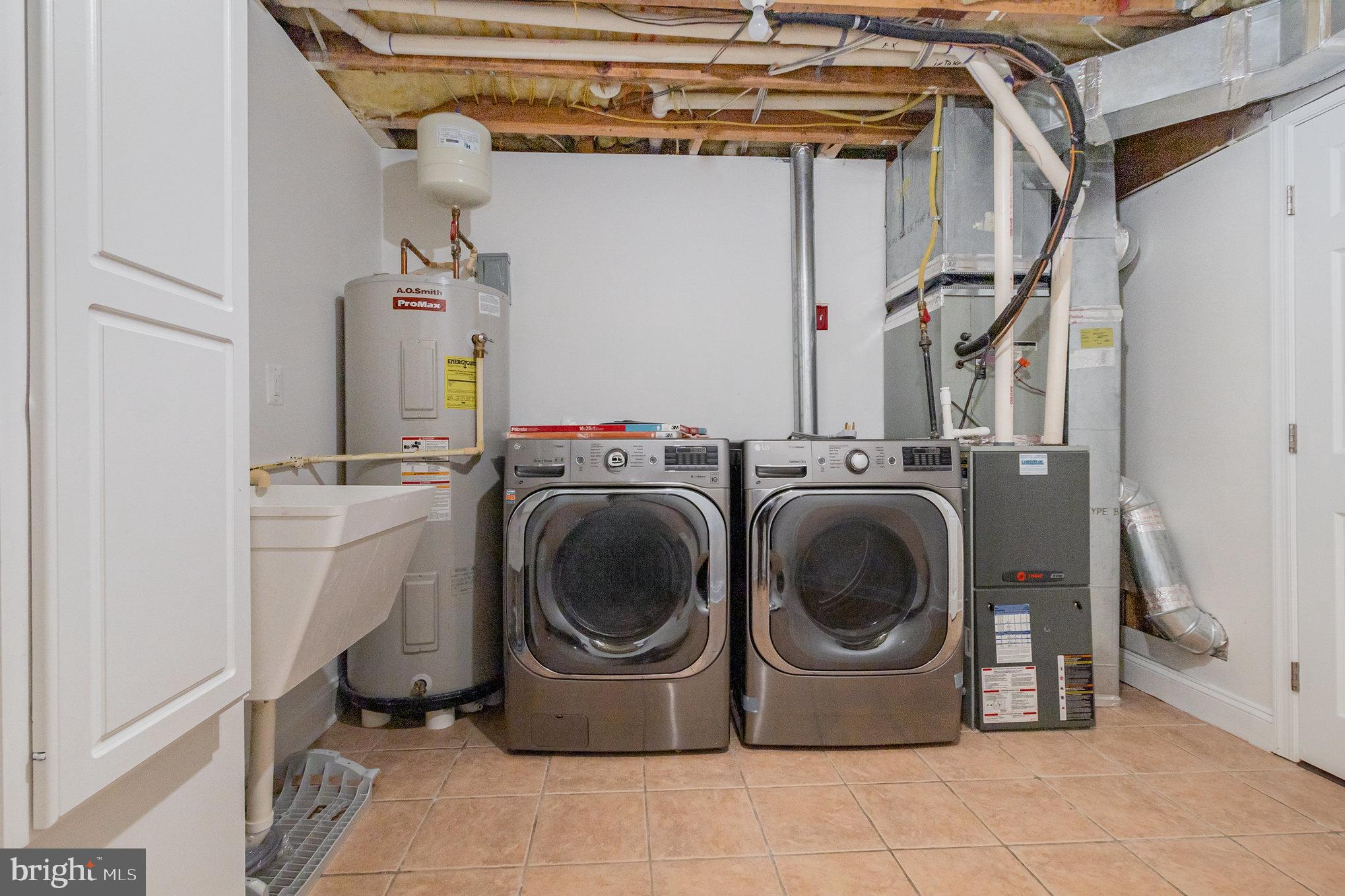 BAR HARBOR - Residential Lease