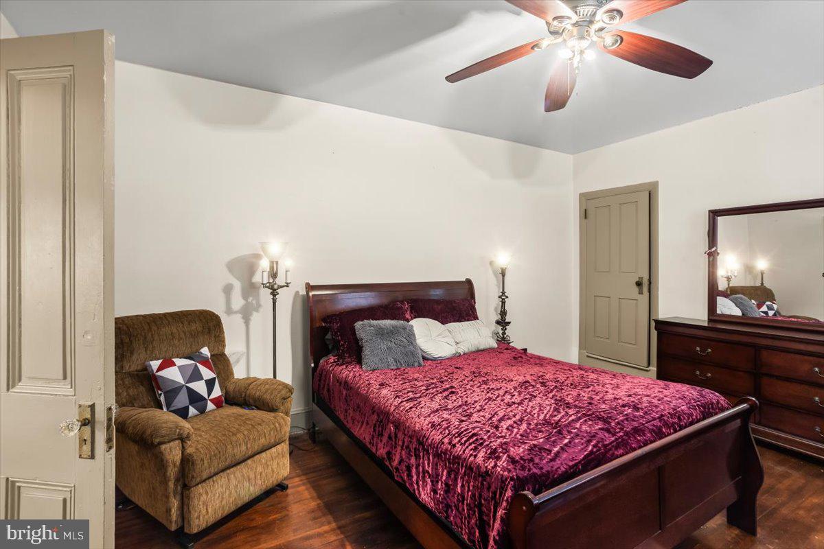 LANCASTER HISTORIC DISTR. - Commercial Sale