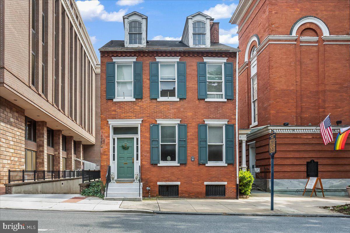 LANCASTER HISTORIC DISTR. - Commercial Sale