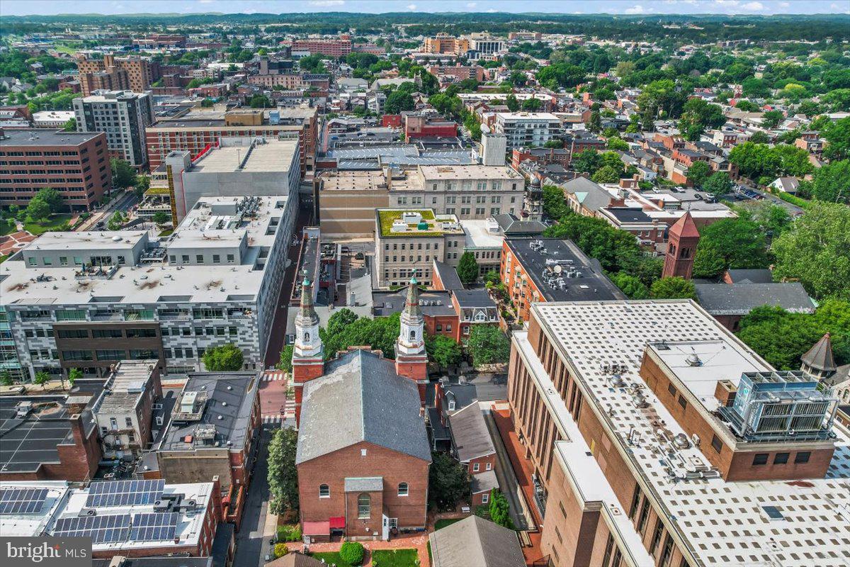 LANCASTER HISTORIC DISTR. - Commercial Sale