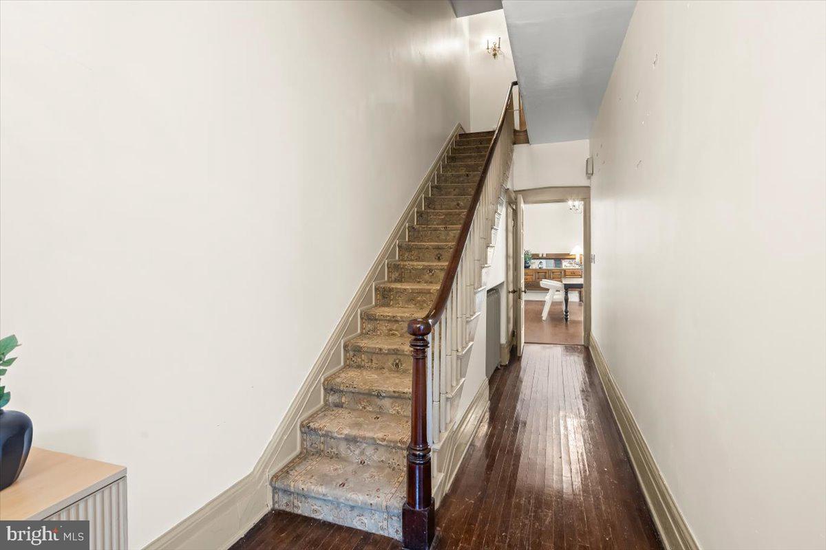 LANCASTER HISTORIC DISTR. - Commercial Sale