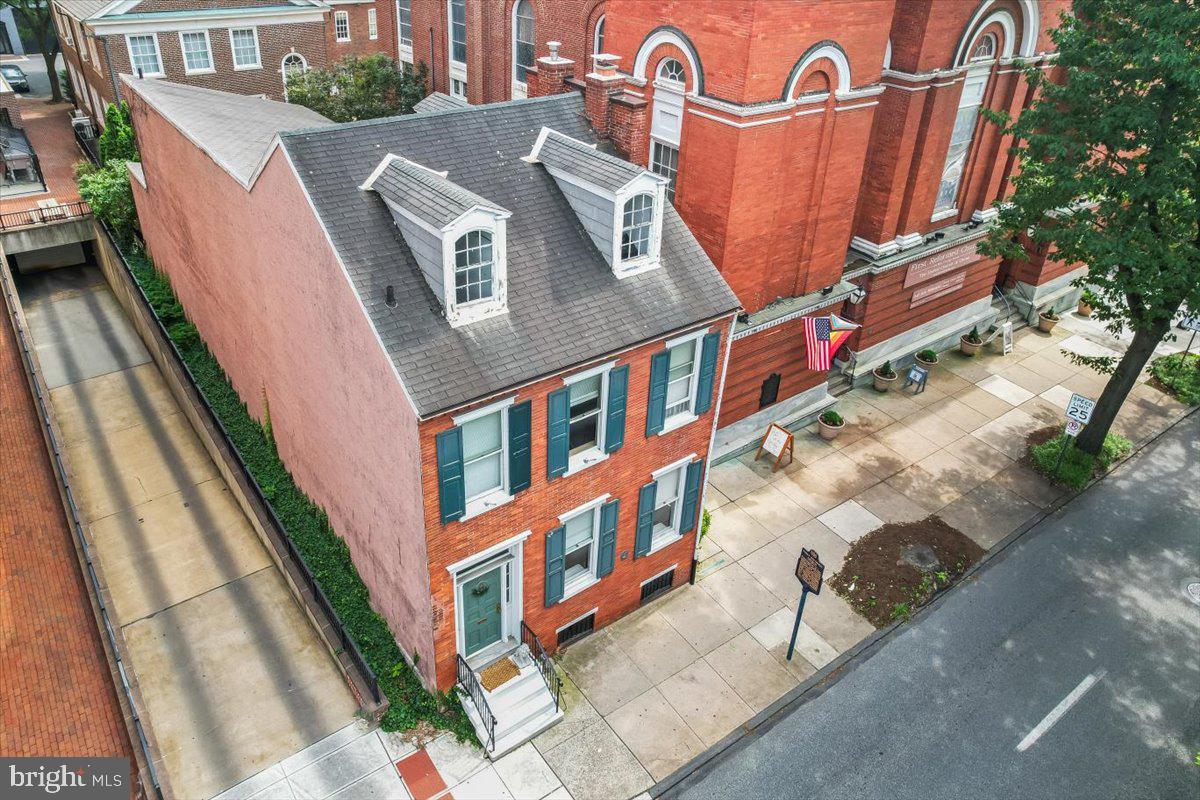 LANCASTER HISTORIC DISTR. - Commercial Sale