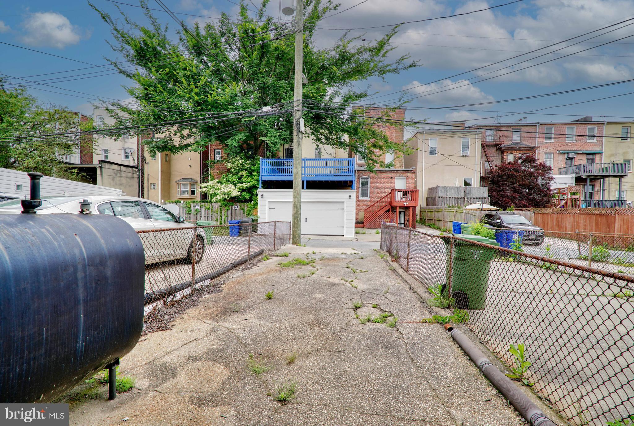 RESERVOIR HILL - Residential