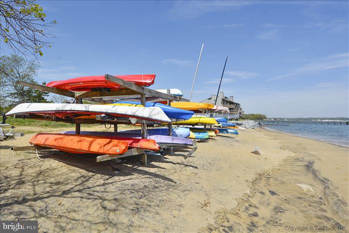 CHESAPEAKE HARBOUR - Residential