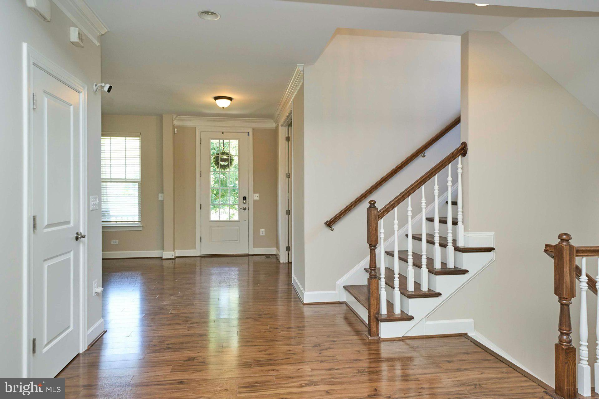6705 LEOPOLDS TRAIL