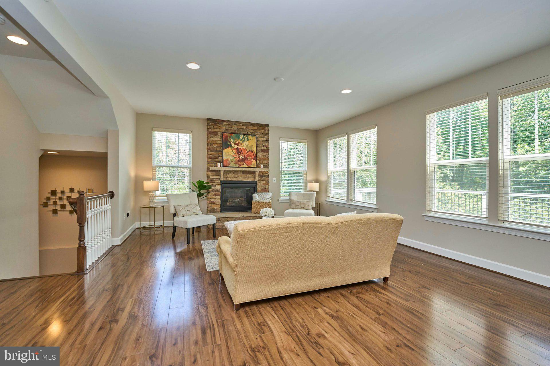 6705 LEOPOLDS TRAIL