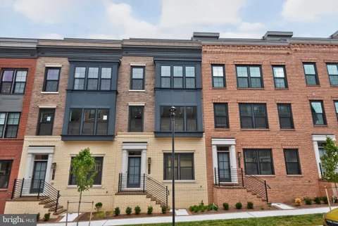 MLS: MDMC2242858