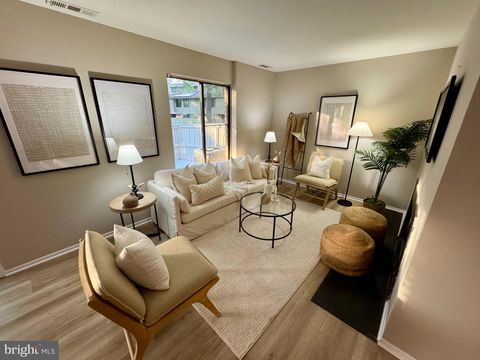 10970 TROTTING RIDGE WAY 10 COLUMBIA MD 21044