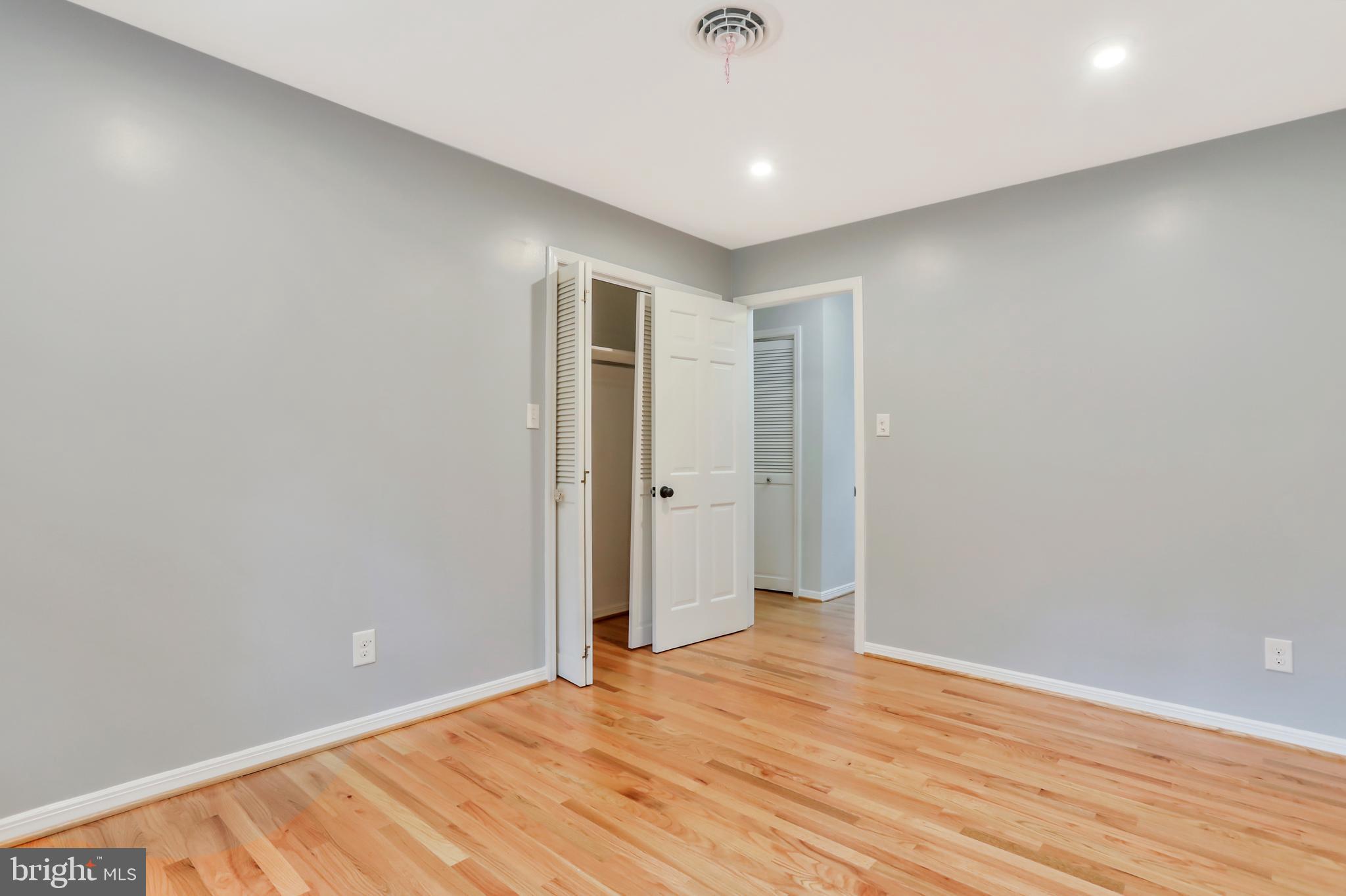 MERCERSBURG - Residential