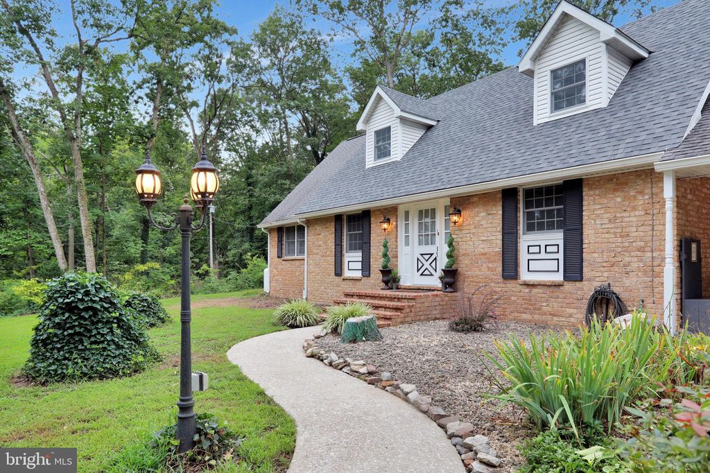 Photo of 9611 Shimpstown Road, MERCERSBURG, PA 17236 (MLS # PAFL2030744)