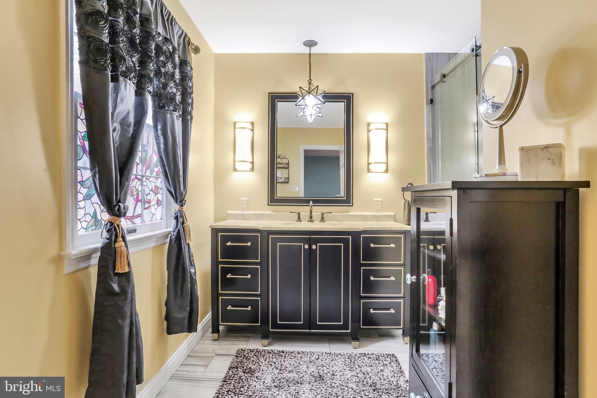 MERCERSBURG - Residential