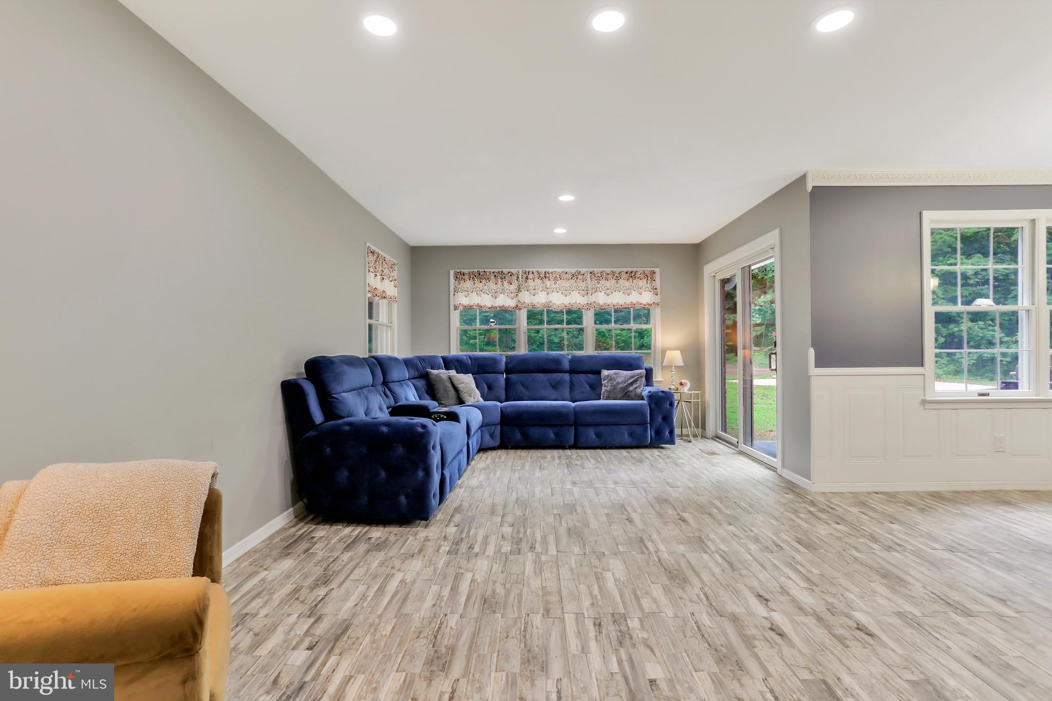 MERCERSBURG - Residential