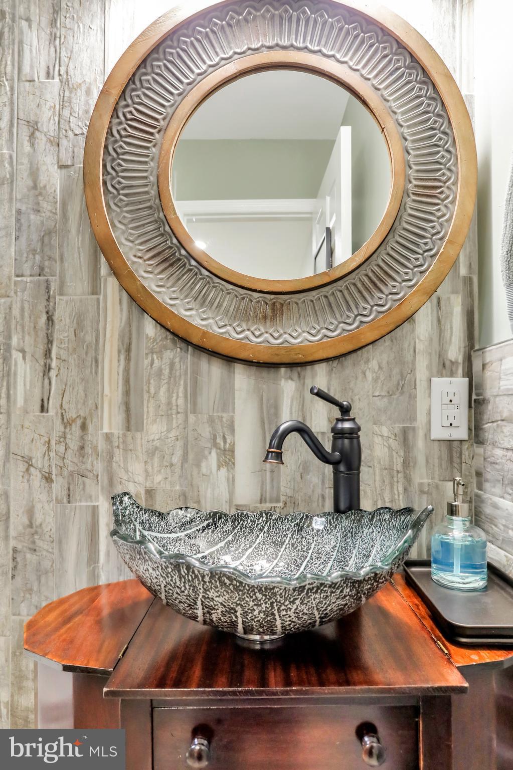 MERCERSBURG - Residential