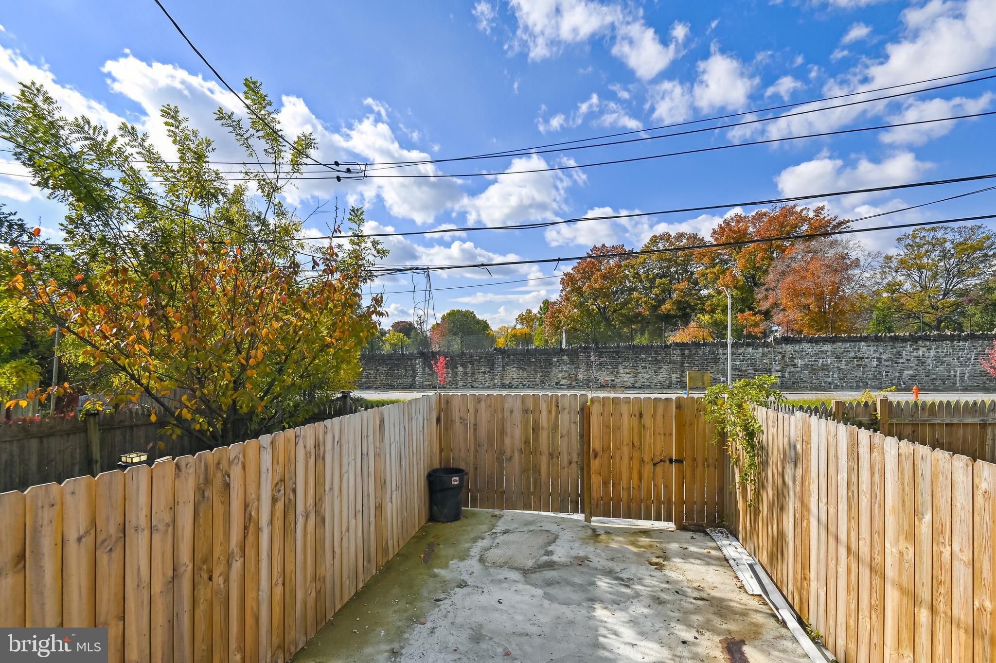 OLIVER - Residential