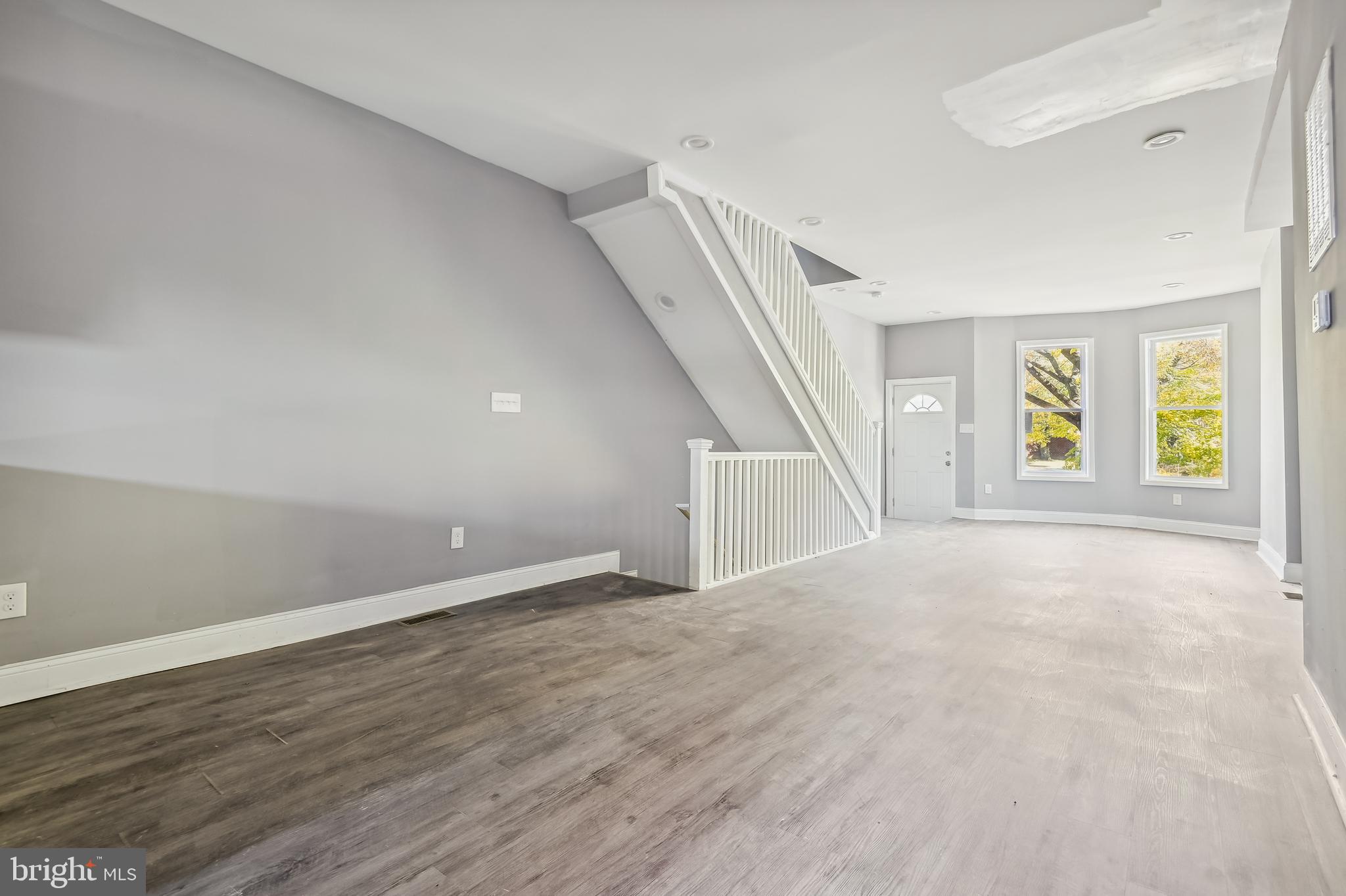 OLIVER - Residential