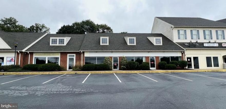 Well located office/retail space located in the center of East Hempfield Township. This space is close to Rt.30, Rt. 283 and several high income neighborhoods. Space offers open floor plan, storefront windows, office area, storage, and restroom.