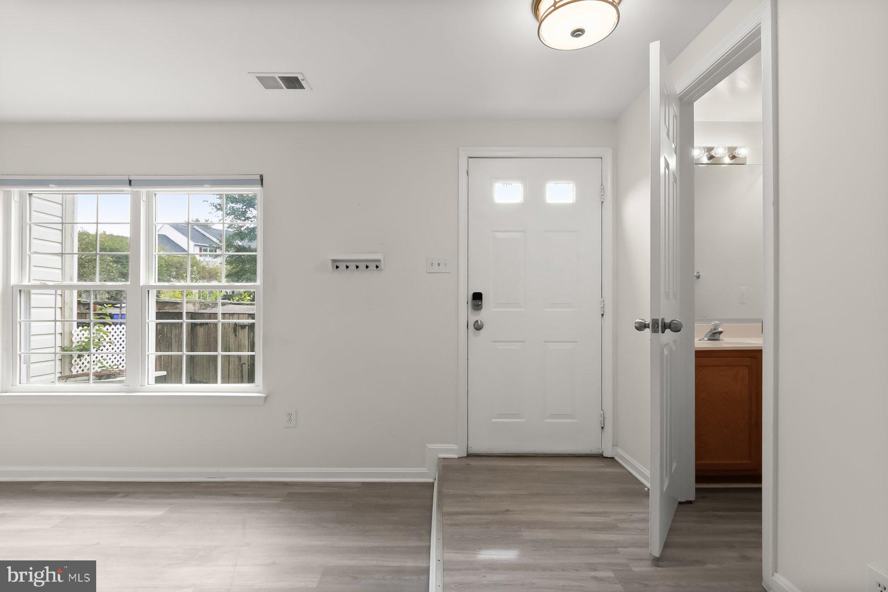 29 HIGHSTREAM COURT 1027