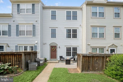 29 HIGHSTREAM COURT 1027 GERMANTOWN MD 20874