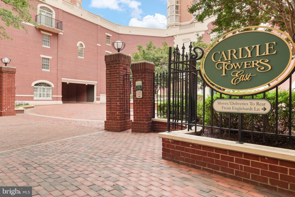Photo of 2121 Jamieson Avenue #511, ALEXANDRIA, VA 22314 (MLS # VAAX2052276)