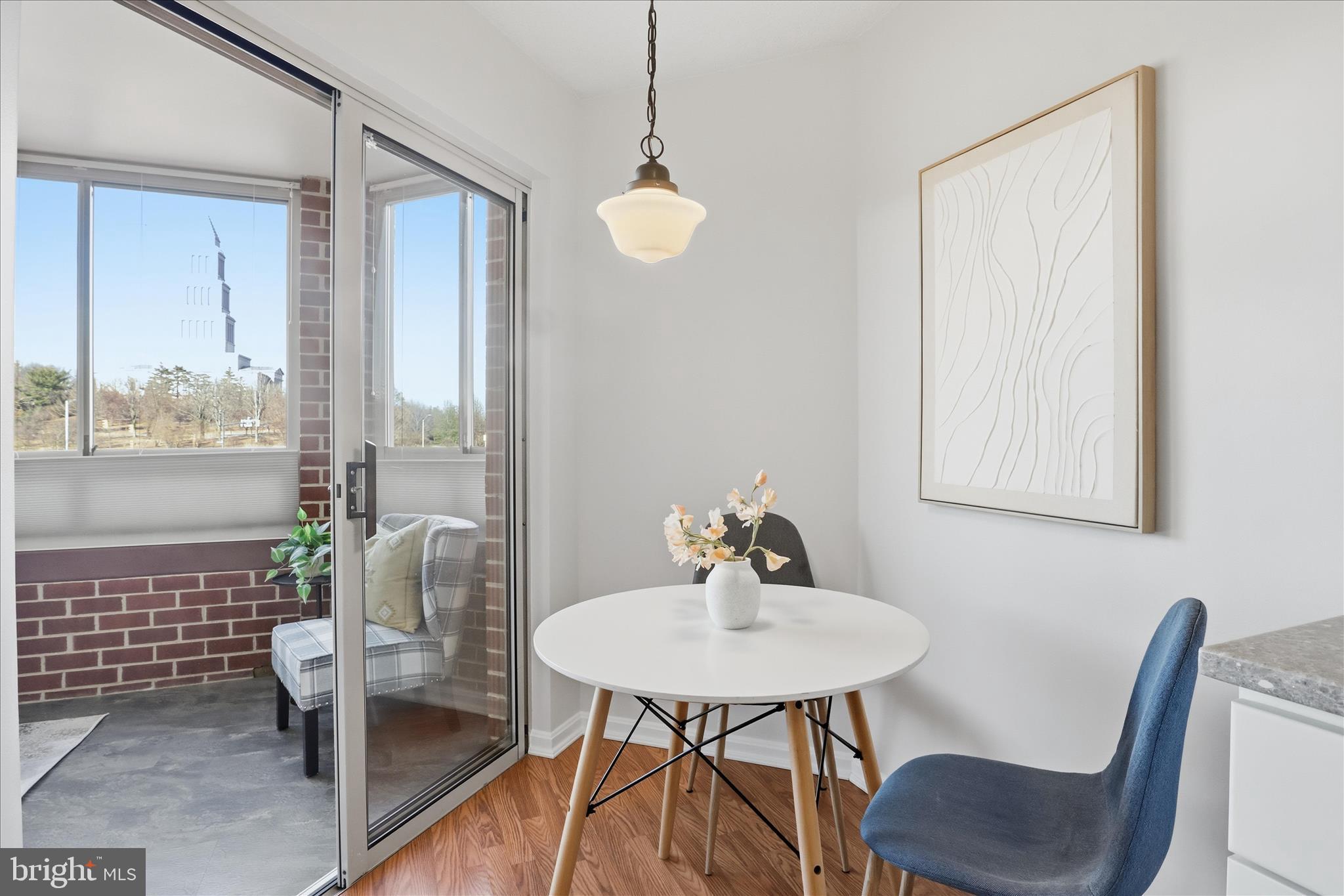 2121 JAMIESON AVENUE 511