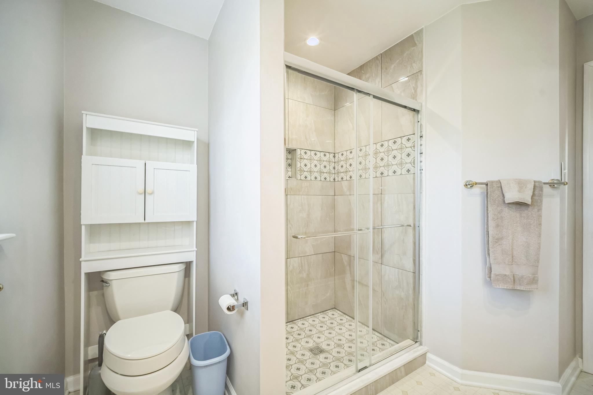 HIGHLANDS AT MILLVIEW - Residential