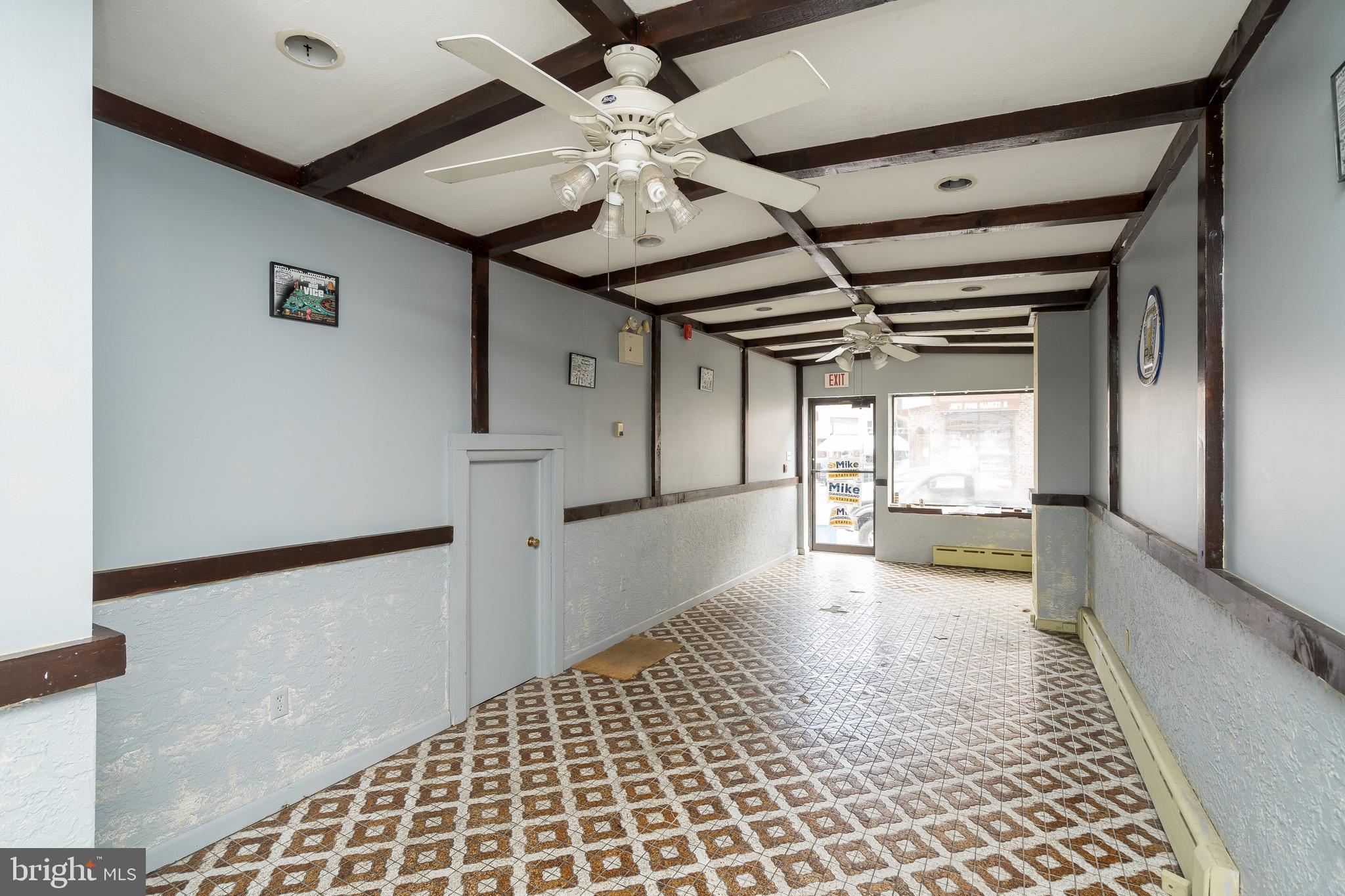 PASSYUNK SQUARE - Commercial Sale