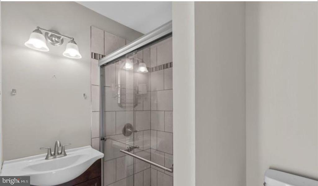 BRUNSWICK - Residential