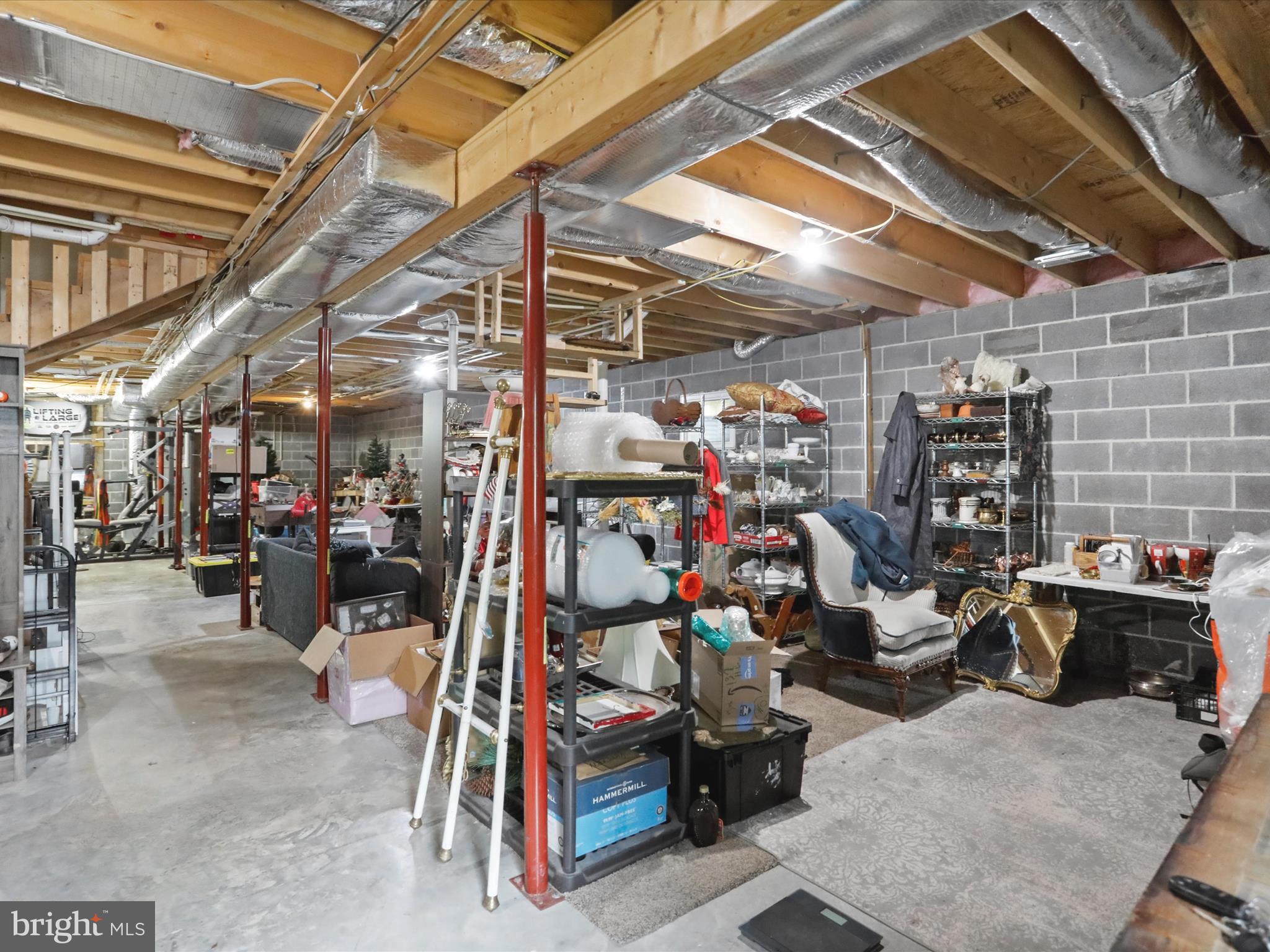 BRISTOL SPRINGS - Residential