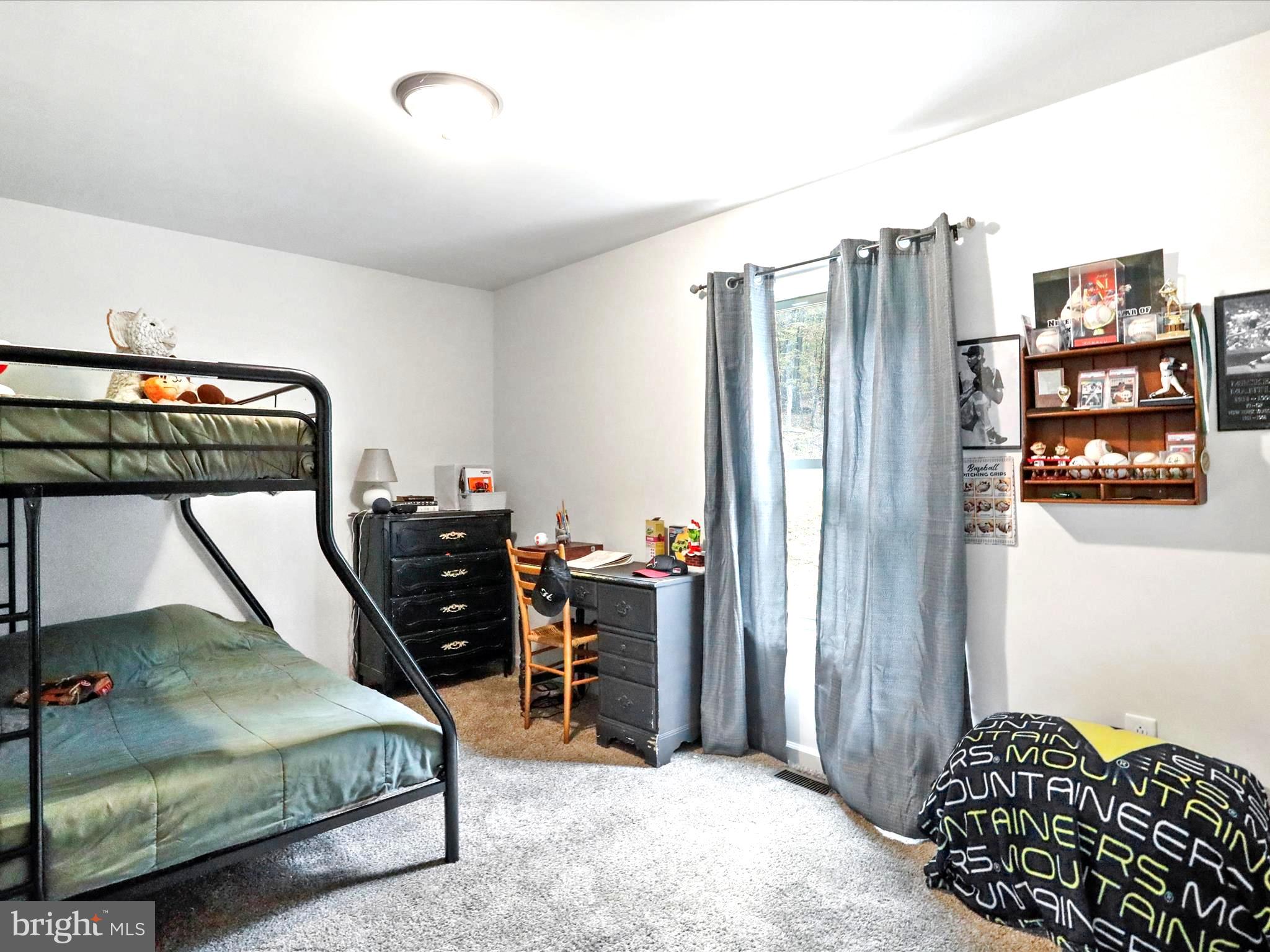 BRISTOL SPRINGS - Residential