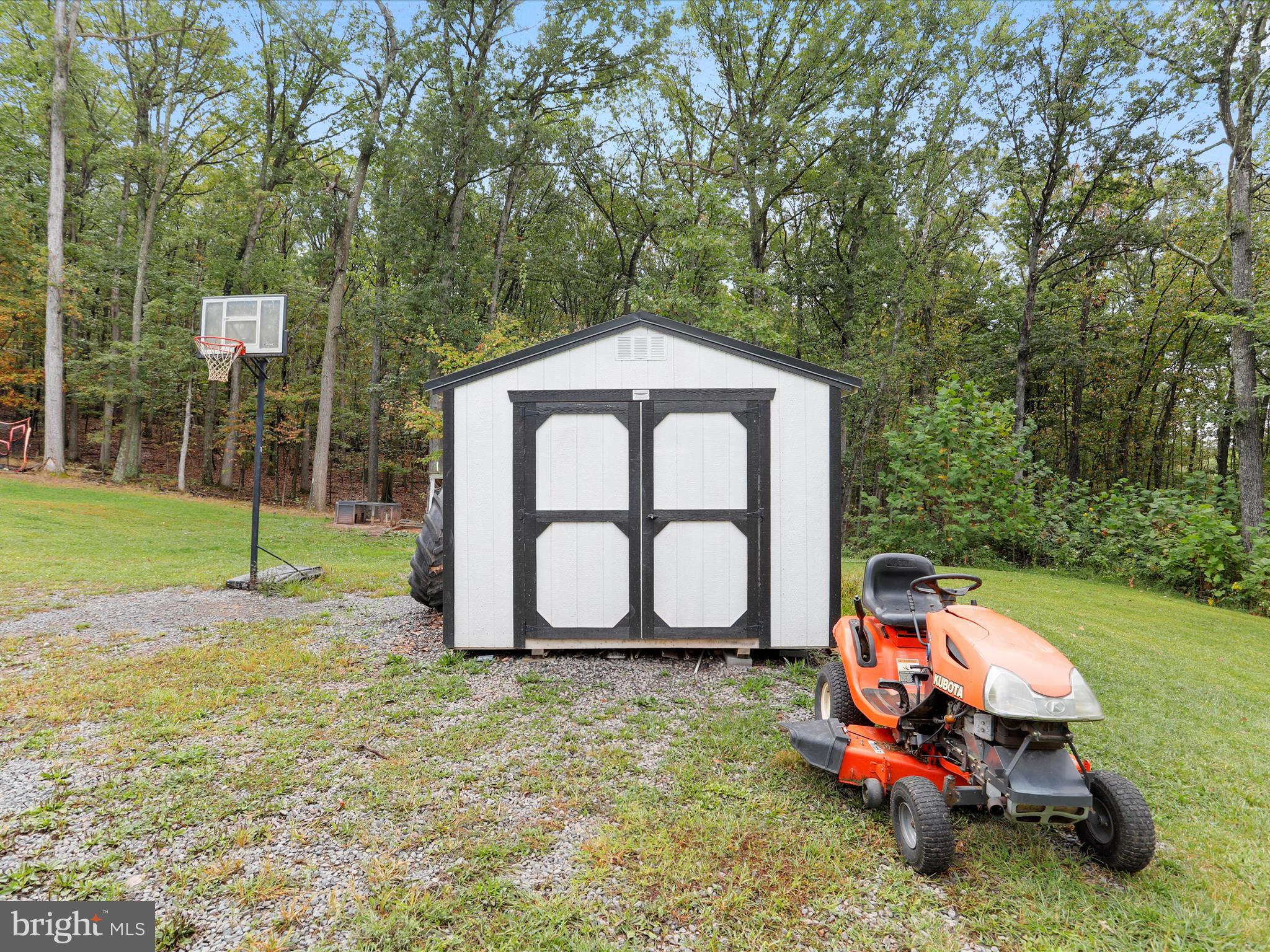 BRISTOL SPRINGS - Residential