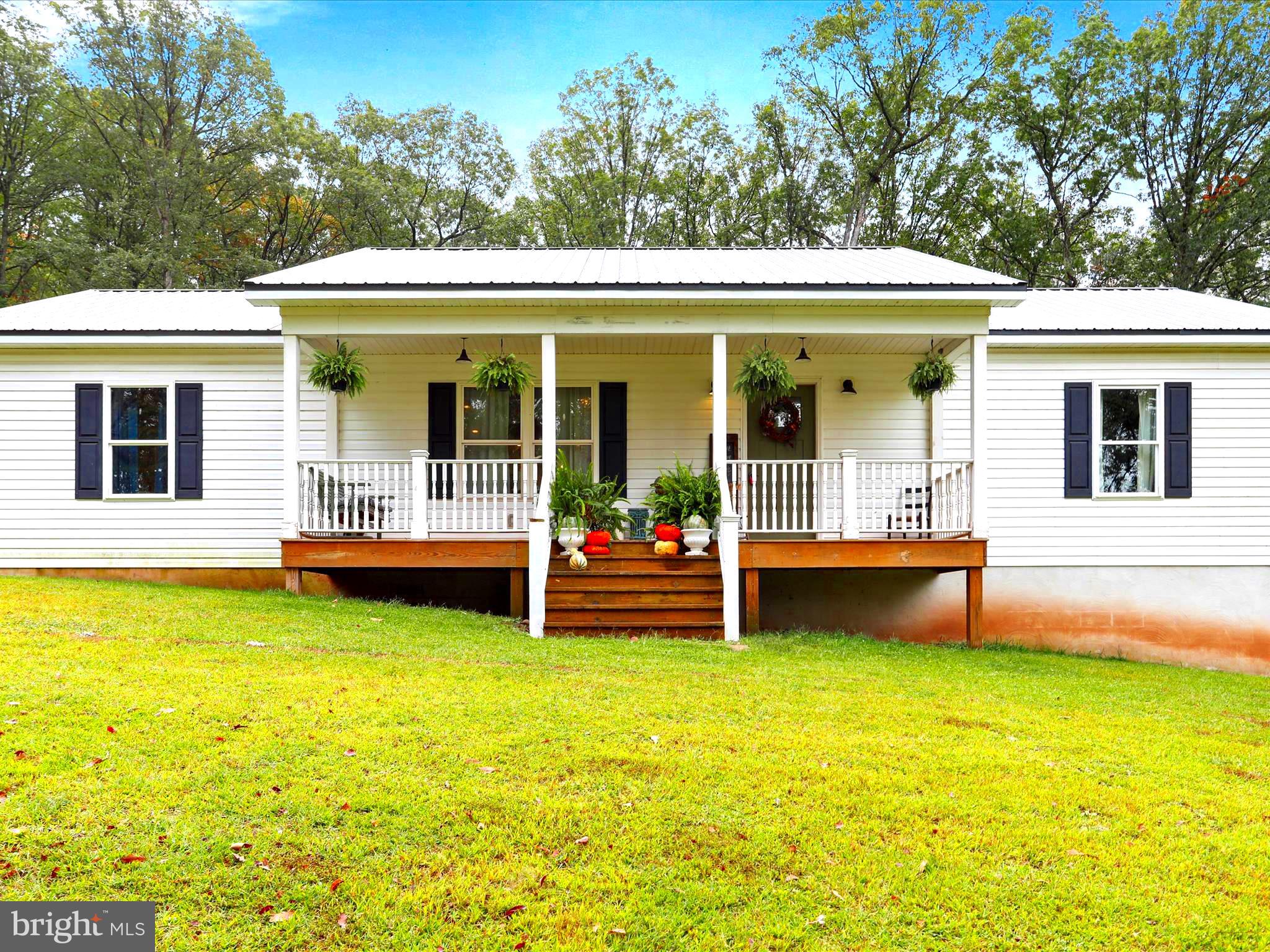 BRISTOL SPRINGS - Residential