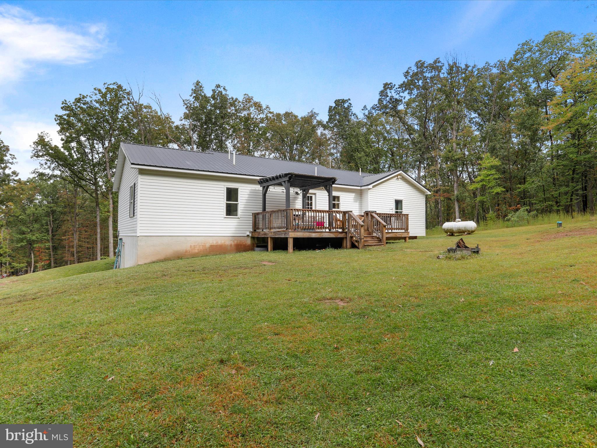 BRISTOL SPRINGS - Residential