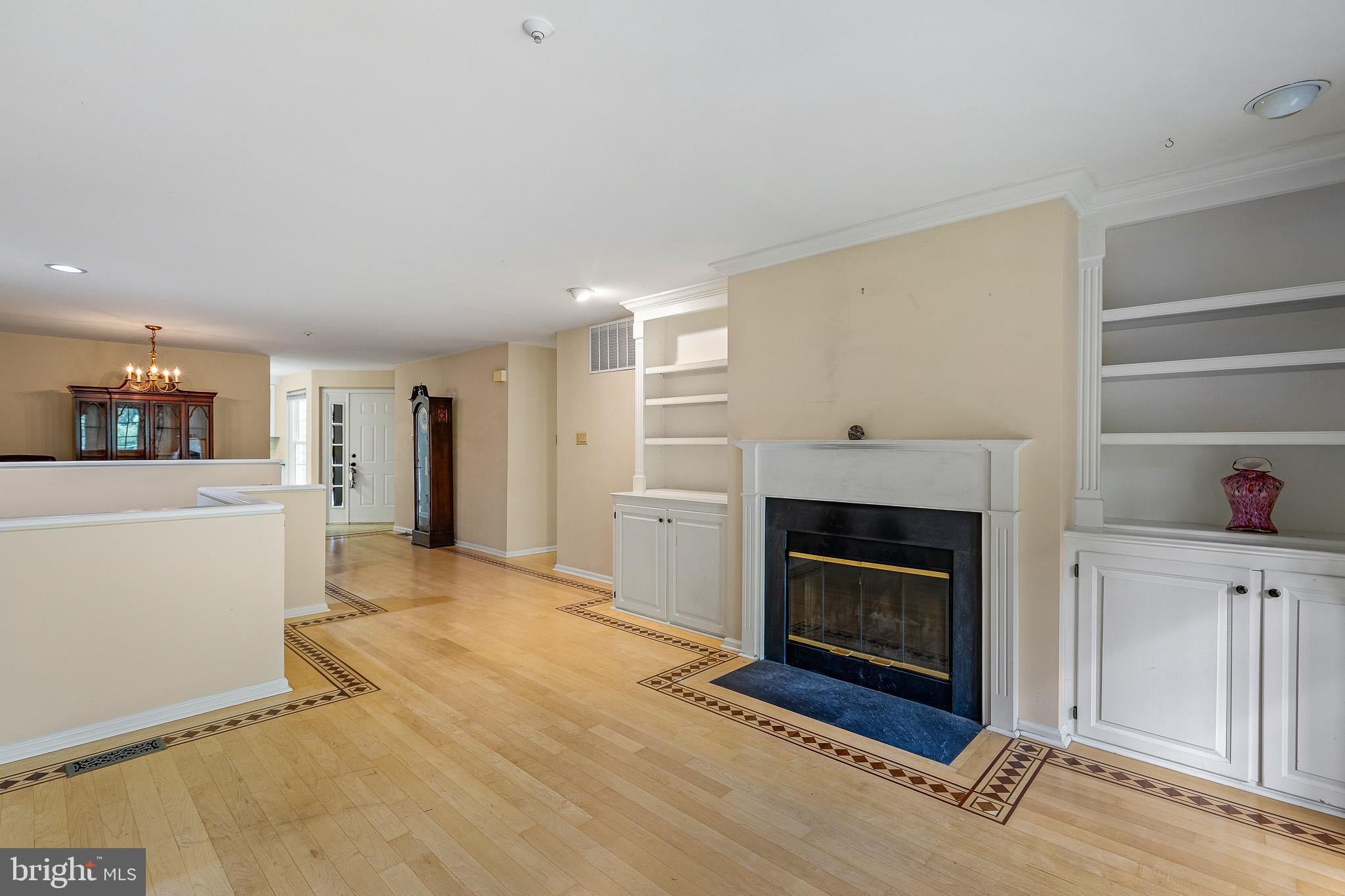 1312 BRAKEN AVENUE