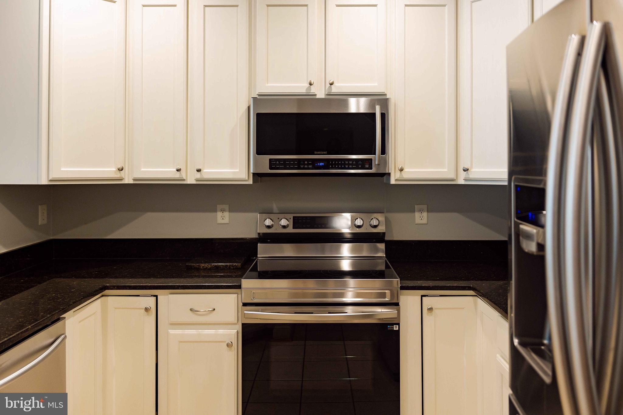 FIELDSTONE - Residential Lease