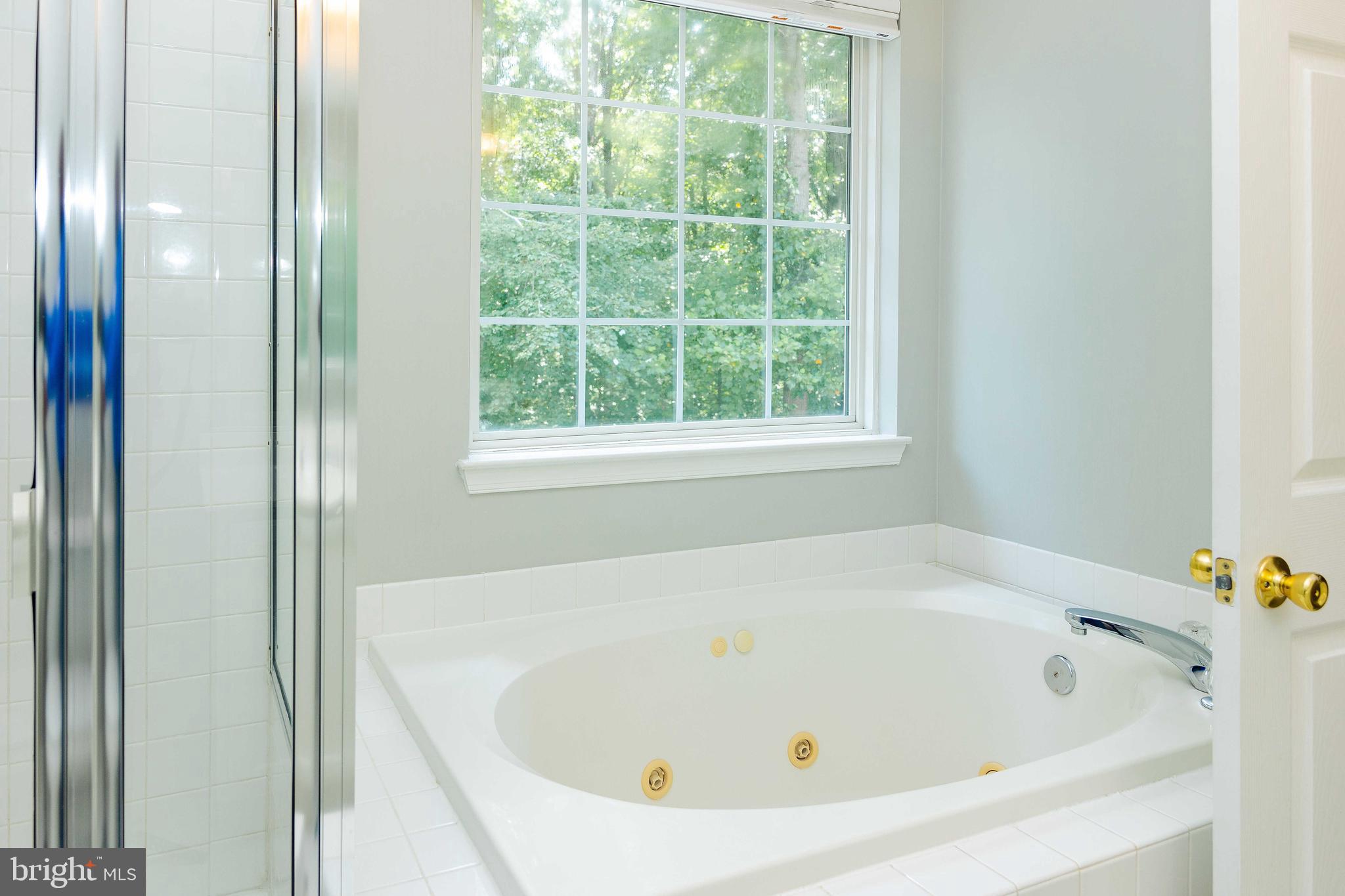 FIELDSTONE - Residential Lease