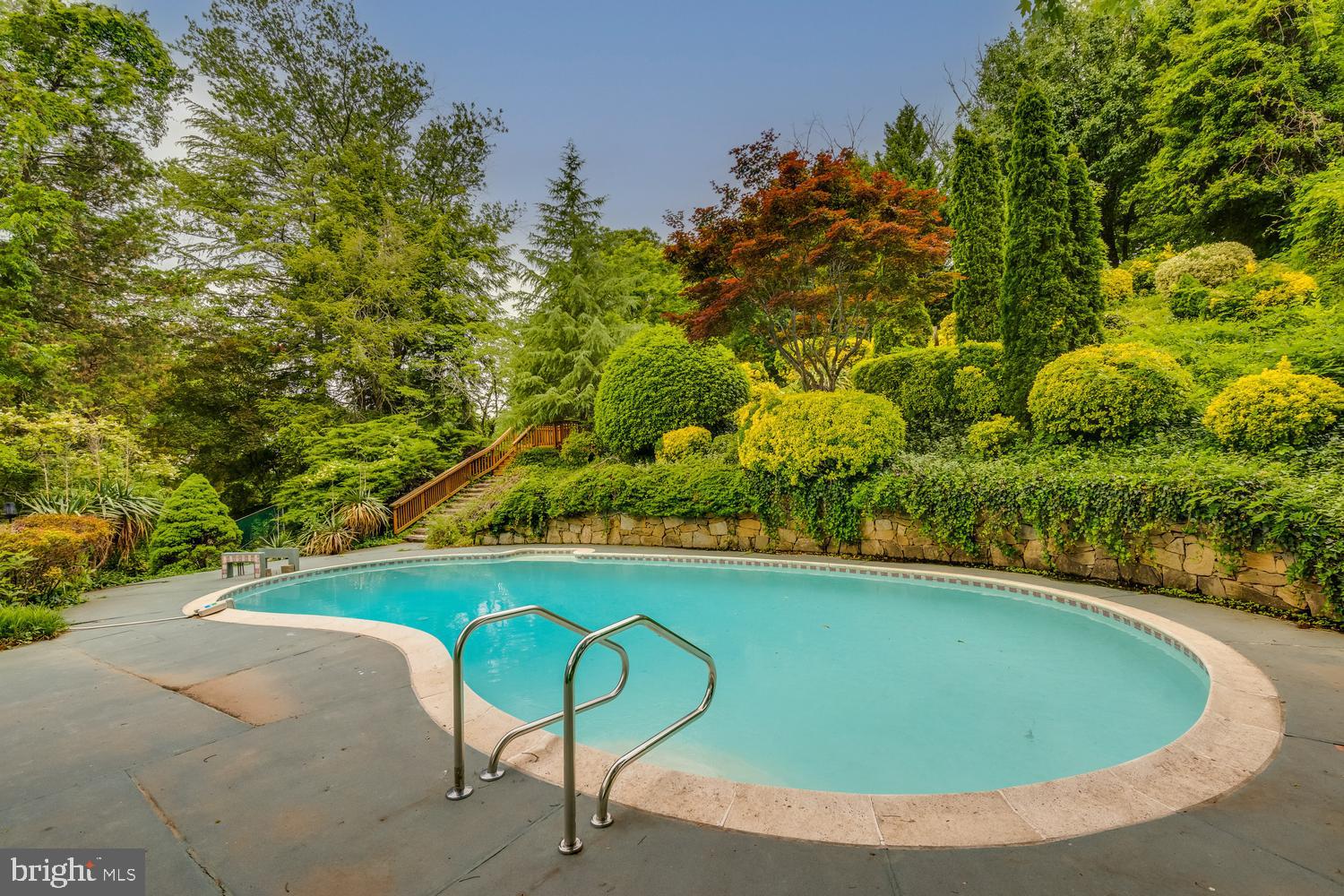 2108 WILKINSON PLACE