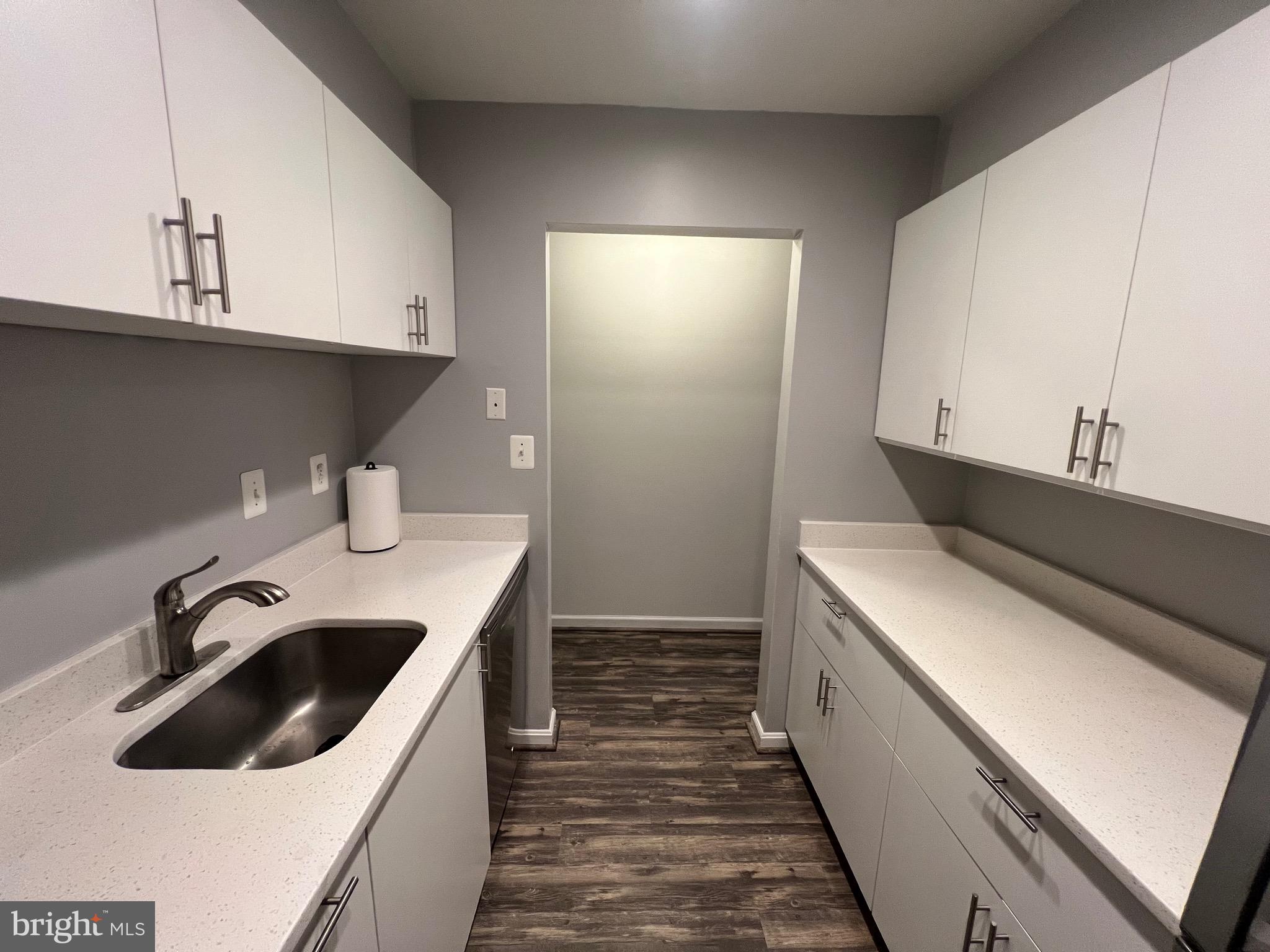 BURKE COVE - Residential