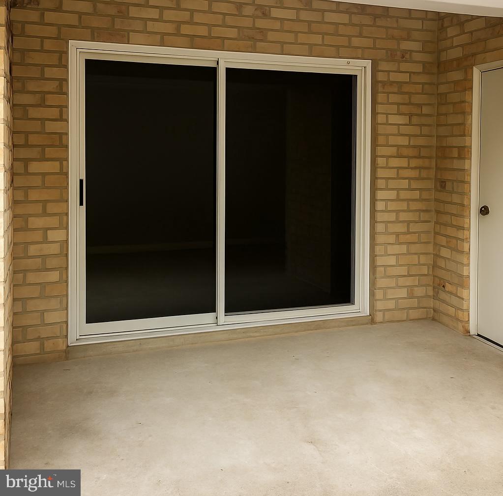 BURKE COVE - Residential